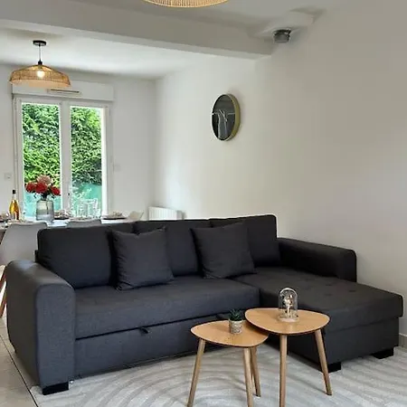 בית נופש Charmante Maison *